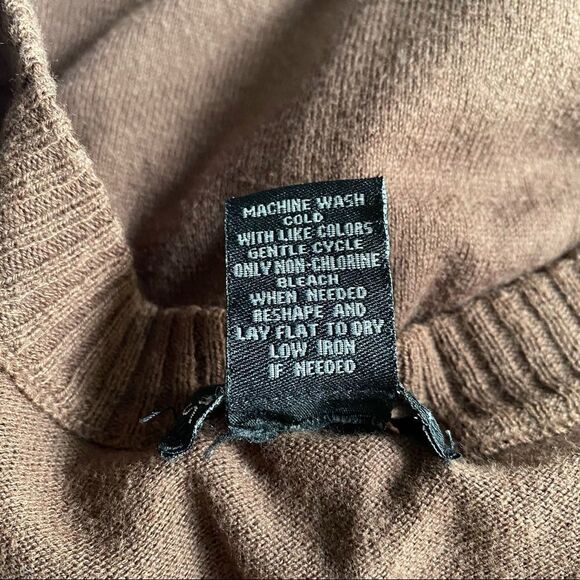 Jones New York Brown V Neck Sweater | Size PS - Picture 4 of 7
